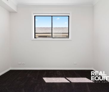 Spacious and Modern Brand New Residence - Photo 2