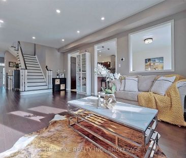 For Lease - 145 Cabin Trail Crescent Unit# Main, Whitchurch-Stouffv... - Photo 6