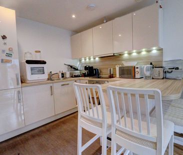 1 bedroom flat to rent - Photo 4