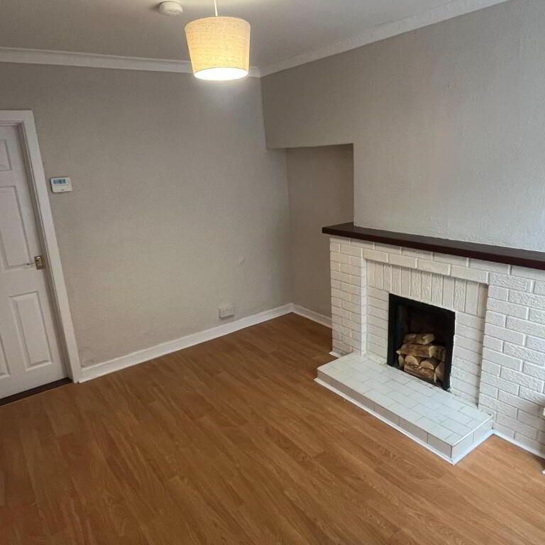 74 Albert Street, Lurgan, Craigavon, BT66 6JG - Photo 1