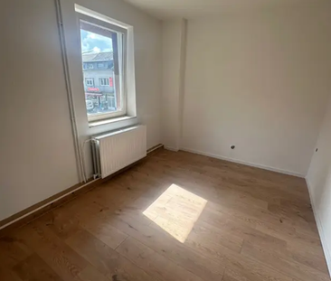 Wunderschöne vollständig renovierte 5 Zimmerwohnung - Photo 6