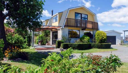 VIEWS AND SUN - Photo 4