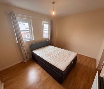 11 Marlborough Court, Belfast, BT9 7EF - Photo 3