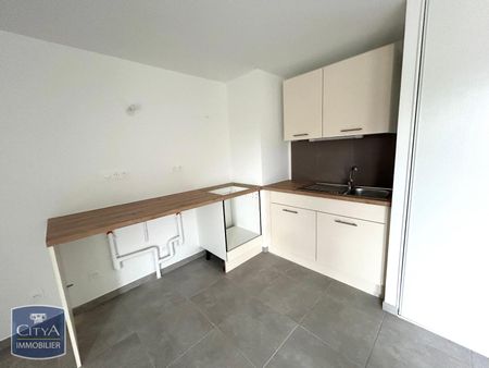 Location Appartement 3 pièces 59m² ST ETIENNE 42000 - Photo 4