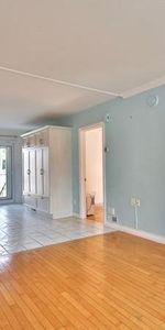 Grand 5 1/2, très propre disponible immédiatement - Photo 3