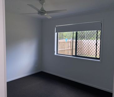 Spacious Family Home - Photo 2