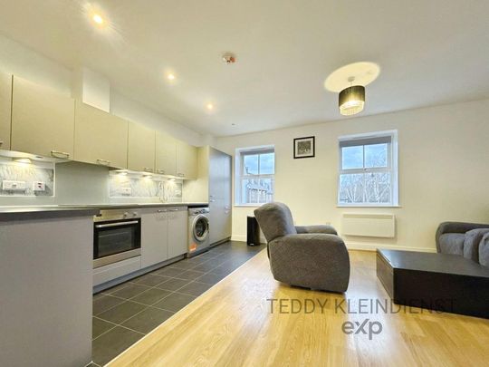 2 bedroom apartment to rent - Photo 1