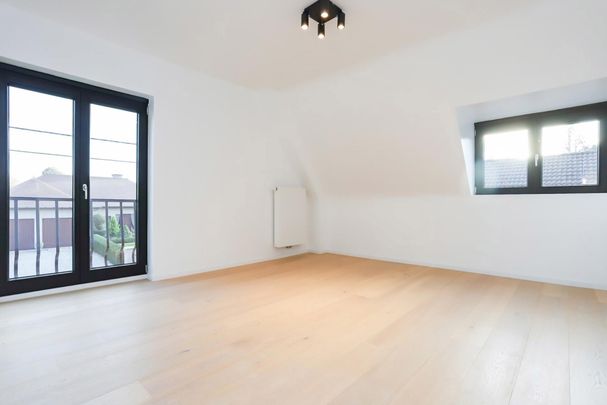 Vrijstaande villa in hartje Sint-Martens-Latem - Photo 1