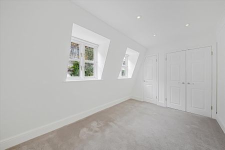 4 bedroom flat to rent - Photo 5
