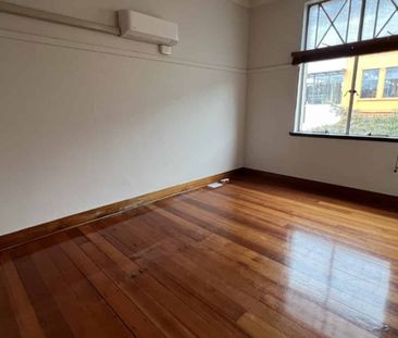 ONE BEDROOM, CITY CENTRE - Photo 1