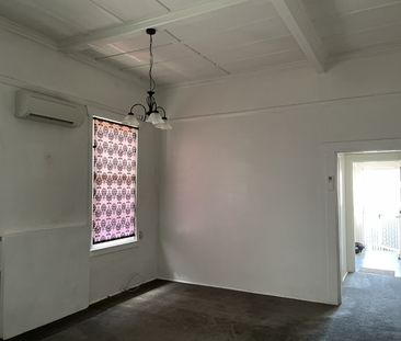 Queen Street West, Central Hastings - Photo 3