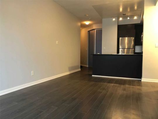For Lease - 18 Beverley Street Unit# 714, Toronto, Ontario - Photo 1