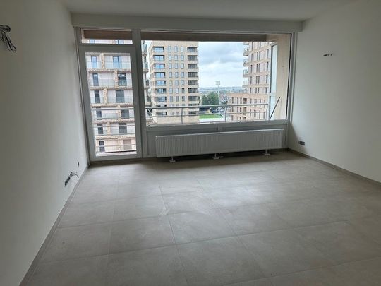 Zeedijk 148 8e C - Photo 1