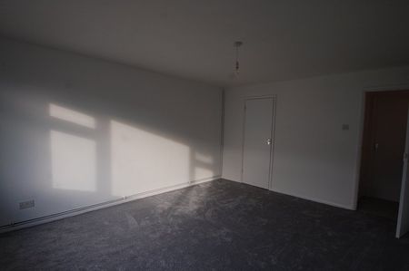 Hiljon Crescent, Chalfont St. Peter, Gerrards Cross,SL9 - Photo 5