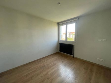Appartement 3 pièces – LYON - Photo 3