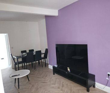 2 Bed Terraced House, Morecambe St, L6 - Photo 6