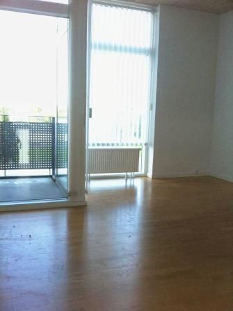 2-værelses studiebolig med altan - Photo 2