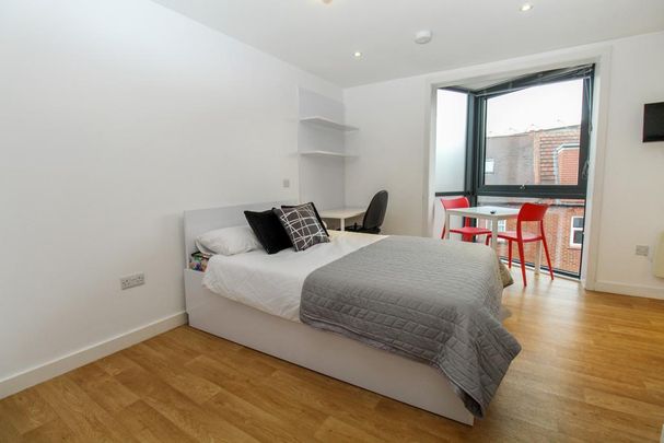 Studio to rent - Photo 1