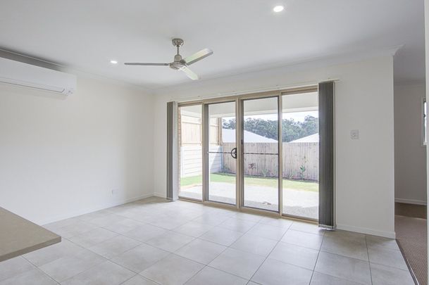 4 BEDROOM FAMILY HOME + STUDY - Photo 1