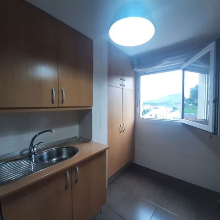 Alquiler de piso en Av Xunqueira, 57 - Foto 2