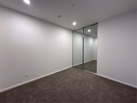 1907/408 Spencer Street - Photo 3