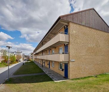 Kung Hans väg 93 a, Rotebro - Foto 1