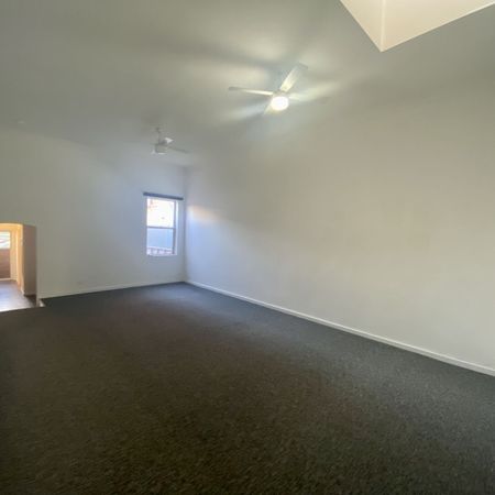 2 & 3/659 Hunter Street Newcastle West NSW - Photo 3