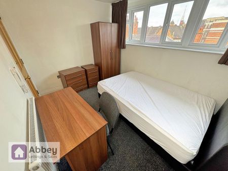 1 bedroom house of multiple occupation to rent - Photo 5