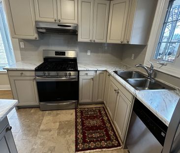 For Lease - 19 Constable UPPER Street, London North, Ontario - Photo 3