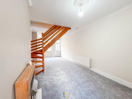 2 bedroom terraced house to rent - Photo 3