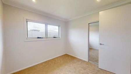 8 Sebonack Street, Heddon Greta NSW 2321 - Photo 2