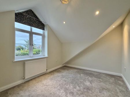 4 bedroom detached house to rent - Photo 5