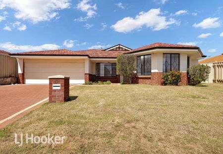“Family Home for Rent in Currambine” - Photo 4