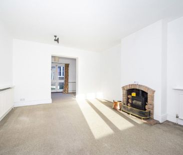 3 bedroom detached house to rent - Photo 3