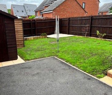 3 bedroom semi-detached house to rent - Photo 6