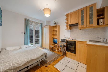 Studio to rent - Photo 3