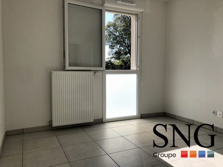 T2 AVEC JARDIN ET PARKING - Photo 2