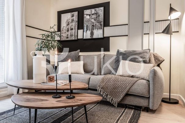 2 room luxury Apartment for rent in Madrid, Community of Madrid - Photo 1