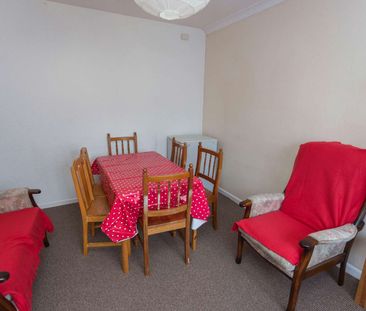 6-Bed Student Pad | Super Close to Warwick Uni Room 2 - Photo 1