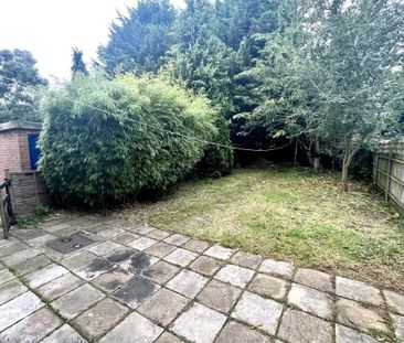 Wycliffe Road - Photo 5