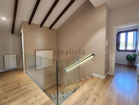 5 room luxury Detached House for rent in Valencia - Photo 1