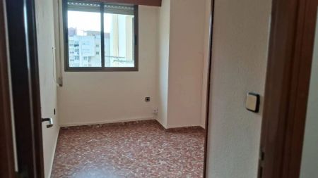 Piso de alquiler en Avenida Pérez Galdós, Nou Moles - Foto 3