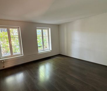 Charmante 3.5-Zimmer-Wohnung an zentraler Lage in Burgdorf - Foto 2