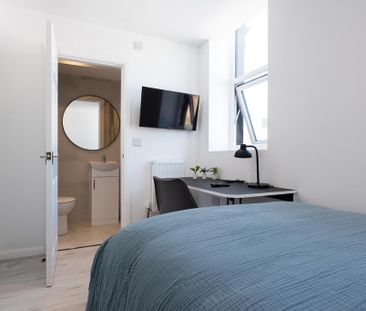 6 bedroom house of multiple occupation to rent - Photo 6