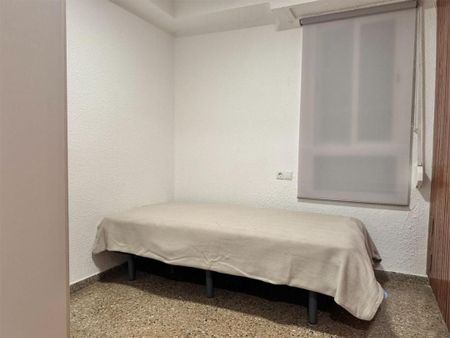 Piso de alquiler en Calle Calle Isaac Peral, 50, Alfafar - Photo 2