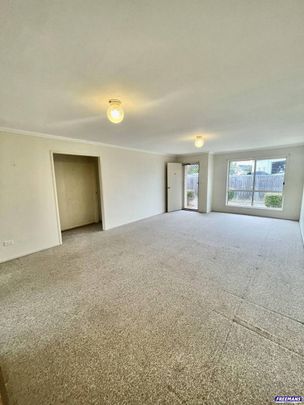 Modern 2 Bedroom Unit - Photo 1