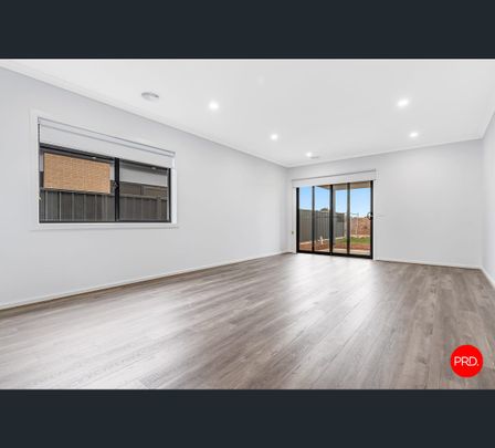 12 Betoota Ave, Huntly, Vic 3551 - Photo 1