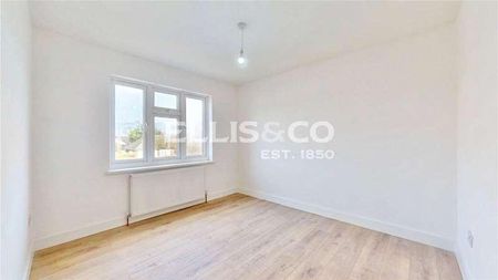 Willow Tree Lane, Hayes, UB4 - Photo 3