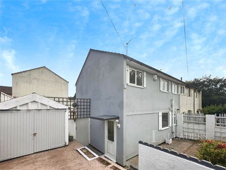 3 bedroom house to rent Barratts Road, B38 - Photo 2