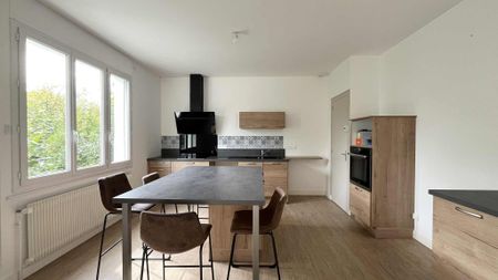 Maison 151.18 m² - 5 Pièces - Niort (79000) - Photo 4